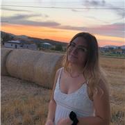 Laureata in Filosofia offre ripetizioni di materie Umanistiche, principalmente filosofia e storia, adattabile anche a letteratura italiana e latina (no grammatica).
Accetto studenti tra scuola media e liceo!